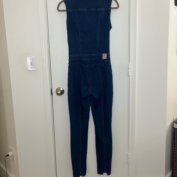 Guess brand Y2K denim stretch jumpsuit with exposed zipper, size 2 - Picture 7 of 8